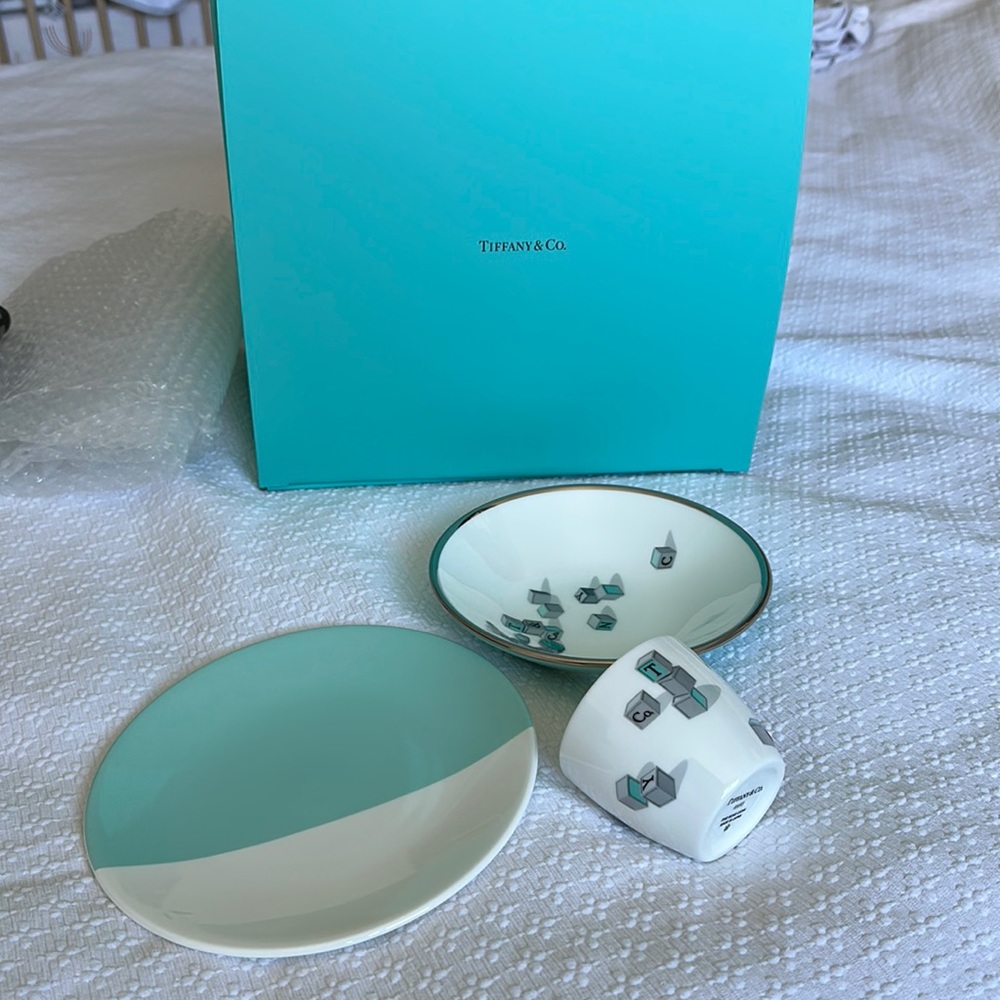 Brand new Tiffany 2 plates and cup